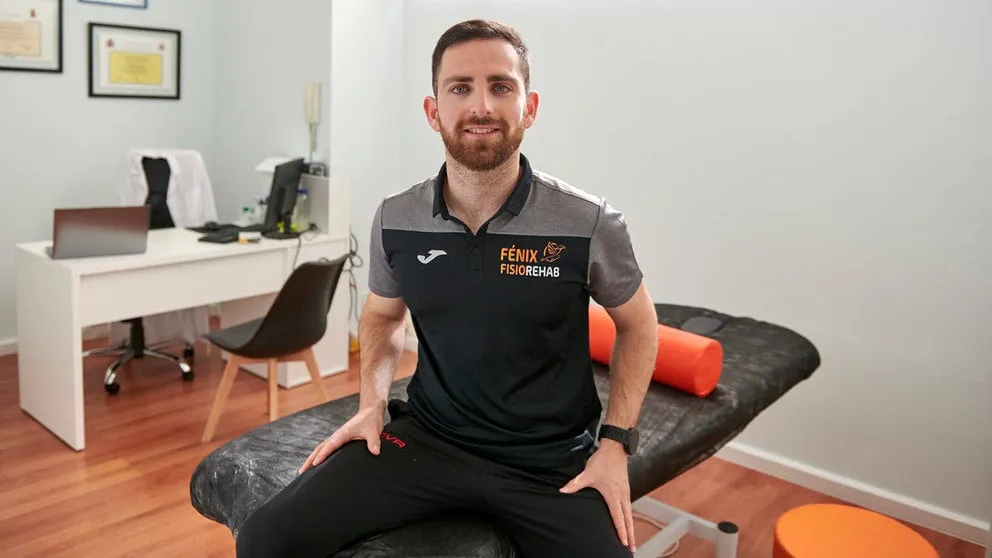 Iñaki, el fisio que ha abierto su centro en Pamplona